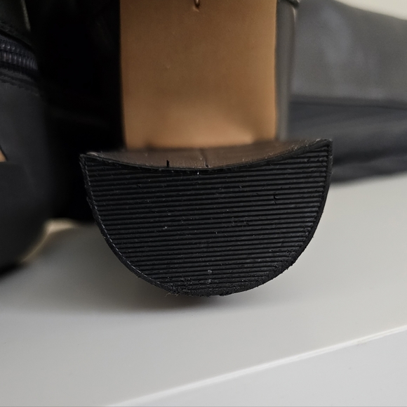 Vince Camuto Majestie Over The Knee Boots - Picture 16 of 16